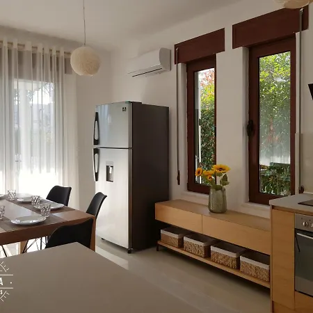 Gjiri I Lalzit - Savita - Perla Villa Durres