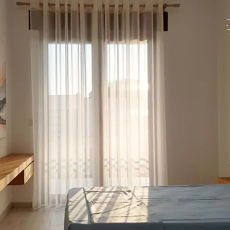 Gjiri I Lalzit - Savita - Perla