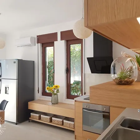 Villa Gjiri I Lalzit - Savita - Perla