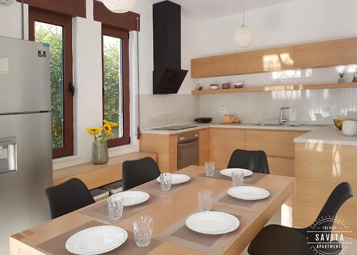 Villa Gjiri I Lalzit - Savita - Perla