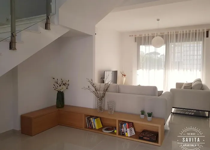 Gjiri I Lalzit - Savita - Perla * Durrës