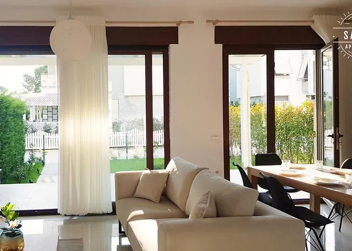 Gjiri I Lalzit - Savita - Perla