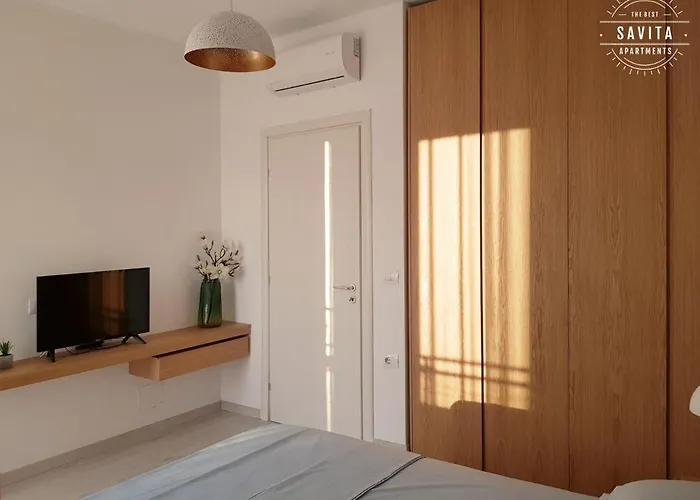 Gjiri I Lalzit - Savita - Perla *